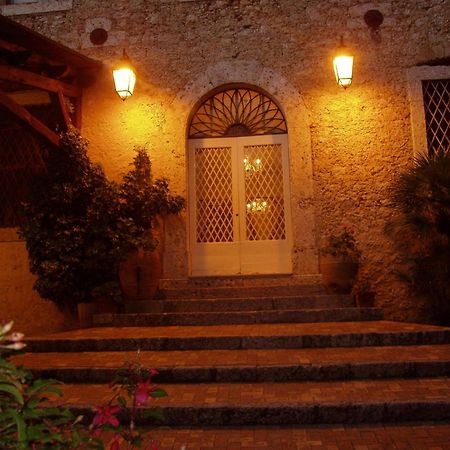Hotel Il Cavalier D'Arpino Exteriör bild