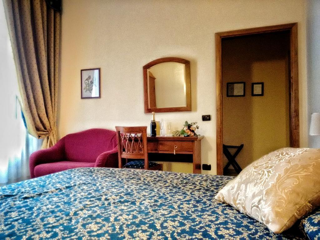 Hotel Il Cavalier D'Arpino Exteriör bild