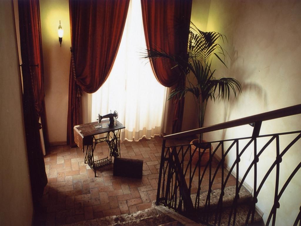 Hotel Il Cavalier D'Arpino Exteriör bild